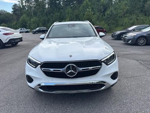 2025 Mercedes-Benz GLC 300 Base