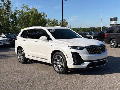 Crystal White Tricoat 2024 Cadillac XT6 Premium Luxury FWD