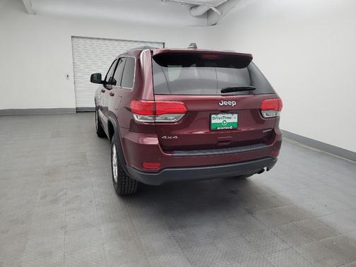 2019 Jeep Grand Cherokee Laredo