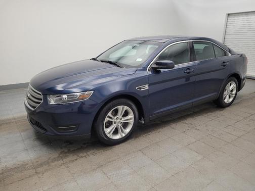 2016 Ford Taurus SEL