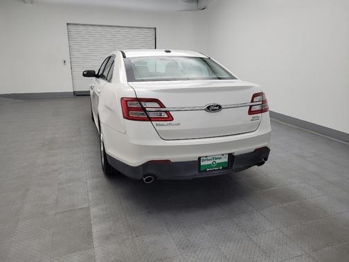 2014 Ford Taurus SEL