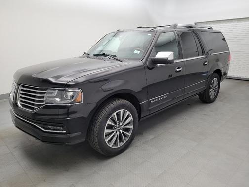 2016 Lincoln Navigator Select