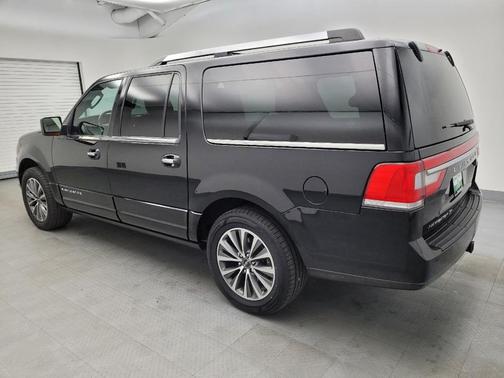 2016 Lincoln Navigator Select