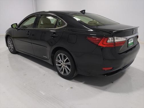 2018 Lexus ES 300h Base