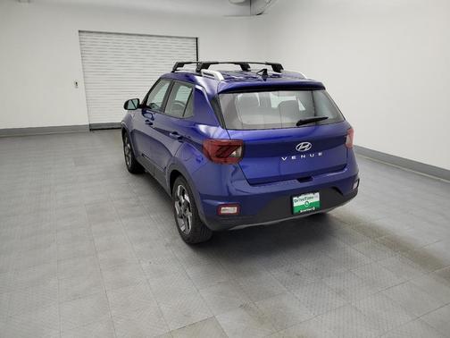 2022 Hyundai VENUE Limited