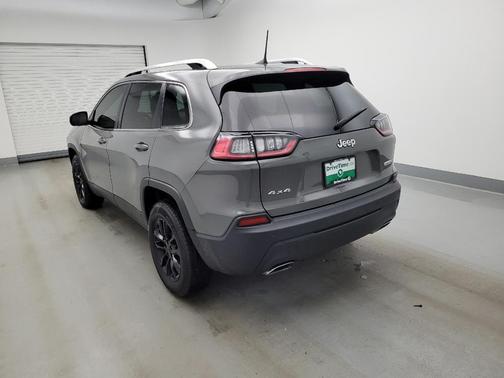 Gray 2021 Jeep Cherokee Latitude Lux