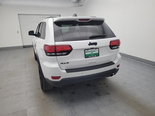 2019 Jeep Grand Cherokee Upland