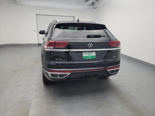 2020 Volkswagen Atlas Cross Sport 3.6L V6 SE w/Technology R-Line