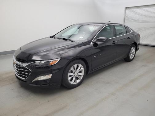 Mosaic Black Metallic 2022 Chevrolet Malibu FWD LT