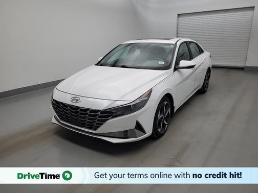 Quartz White 2022 Hyundai ELANTRA SEL