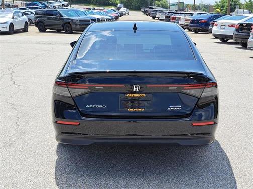 2024 Honda Accord Hybrid Base