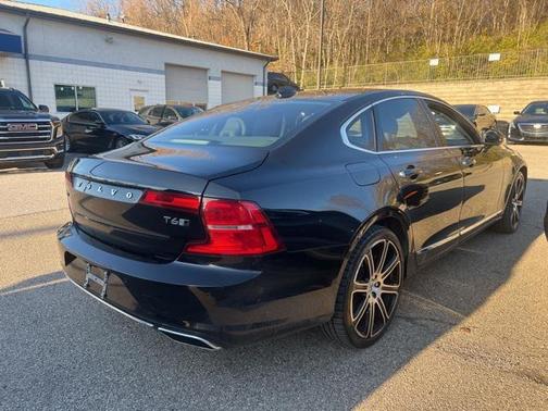 2017 Volvo S90 T6 Inscription