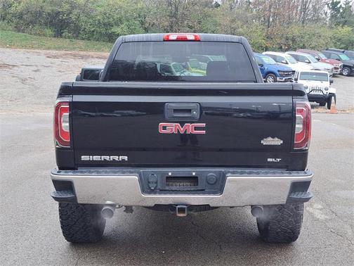 2017 GMC Sierra 1500 SLT