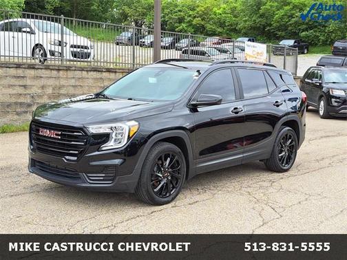 2024 GMC Terrain SLE