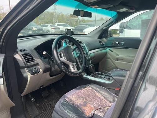 2014 Ford Explorer Base