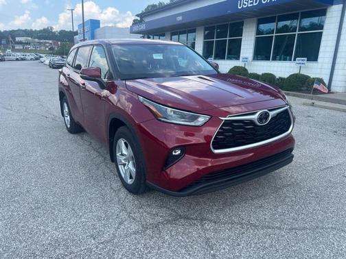 2021 Toyota Highlander LE