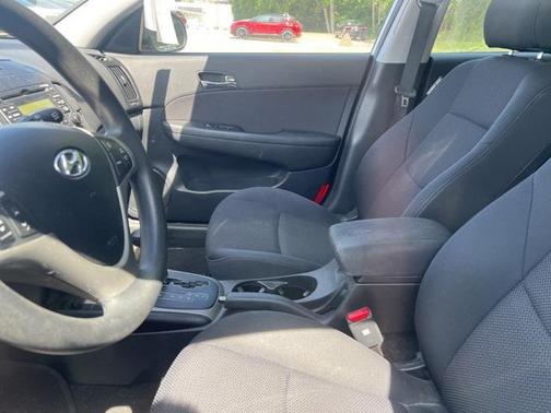 2011 Hyundai Elantra Touring GLS