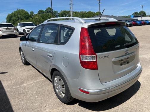 2011 Hyundai Elantra Touring GLS