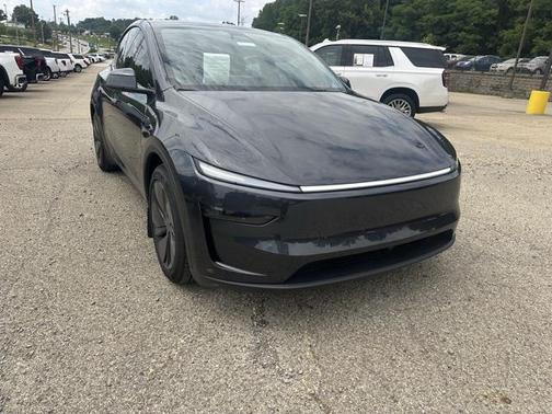 2026 Tesla Model Y Long Range Dual Motor All-Wheel Drive