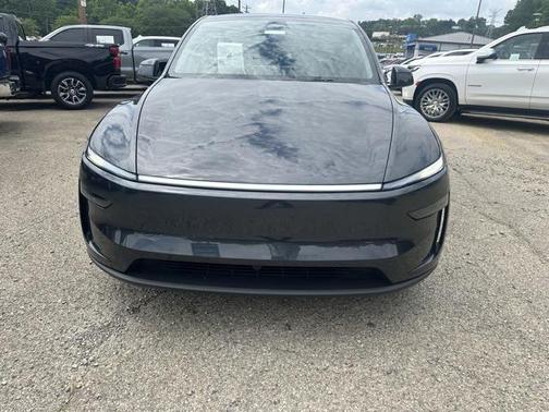 2026 Tesla Model Y Long Range Dual Motor All-Wheel Drive