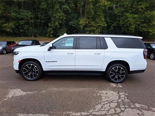 2024 Chevrolet Suburban RST