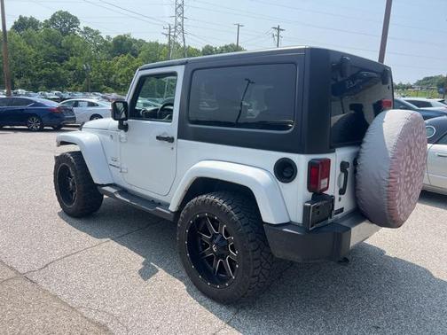 2017 Jeep Wrangler Sahara