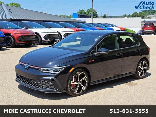 2024 Volkswagen Golf GTI 2.0T SE DSG