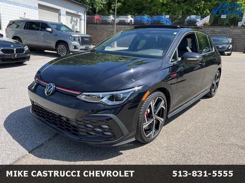 2024 Volkswagen Golf GTI 2.0T SE DSG