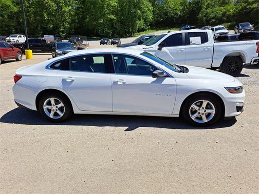 2022 Chevrolet Malibu 1LS