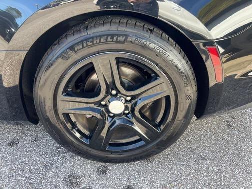2019 Chevrolet Camaro 1LT