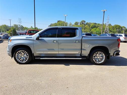 2025 Chevrolet Silverado 1500 High Country