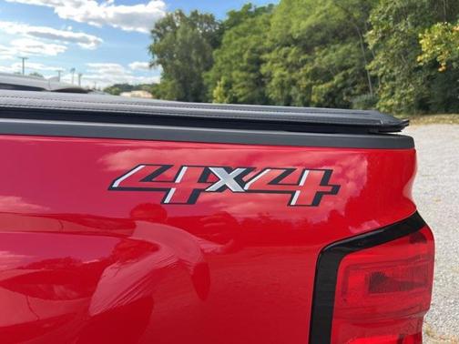 2018 Chevrolet Silverado 1500 Custom