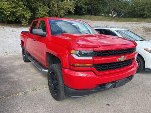 2018 Chevrolet Silverado 1500 Custom