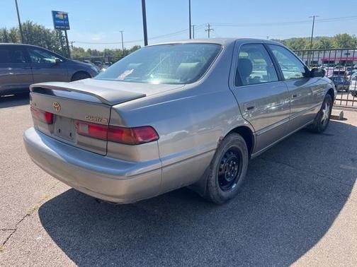 1997 Toyota Camry LE
