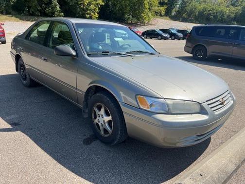 1997 Toyota Camry LE