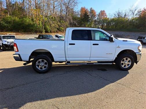 2024 RAM 2500 Big Horn Crew Cab 4x4 6'4' Box