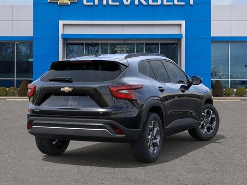 Black Metallic 2026 Chevrolet Trax LT
