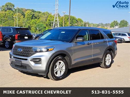 2023 Ford Explorer Base