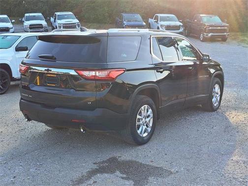 2018 Chevrolet Traverse LT Cloth