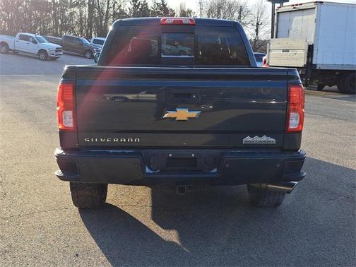 2018 Chevrolet Silverado 1500 High Country