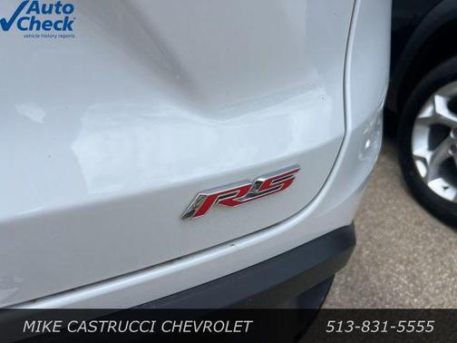 Summit White 2026 Chevrolet Trax FWD 2RS