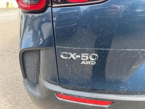 2024 Mazda CX-50 2.5 S Preferred Package