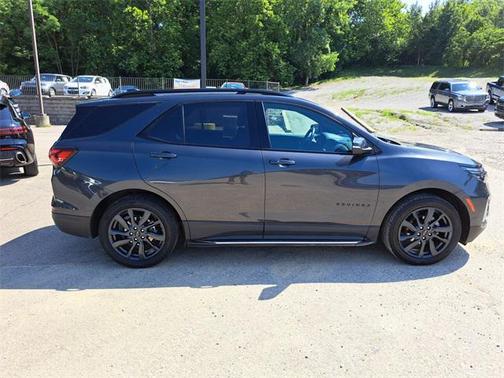 2022 Chevrolet Equinox AWD RS