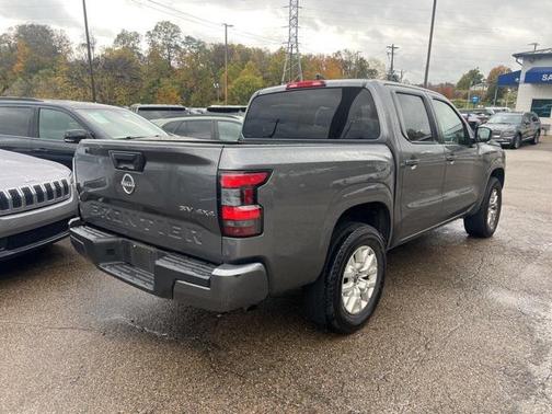 2023 Nissan Frontier SV
