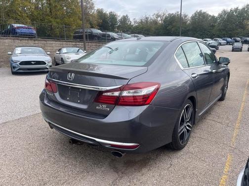 2017 Honda Accord Touring V6