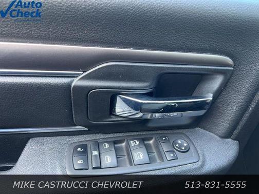 2024 RAM 1500 Classic Warlock Crew Cab 4x4 5'7' Box