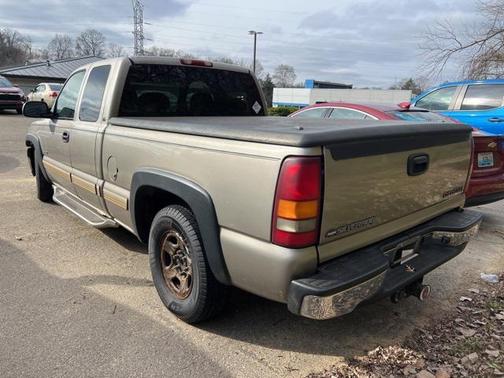 2002 Chevrolet Silverado 1500 LS Extended Cab