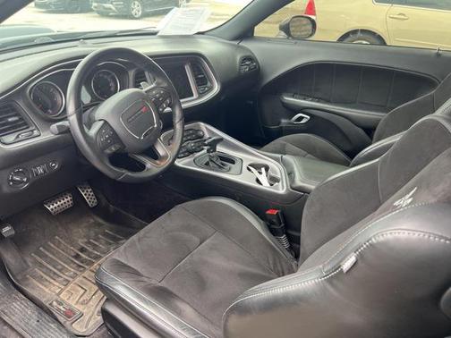 2017 Dodge Challenger R/T 392