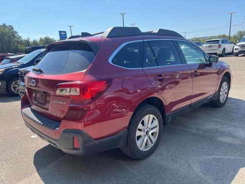 2018 Subaru Outback 2.5i Premium