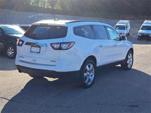 2017 Chevrolet Traverse Premier